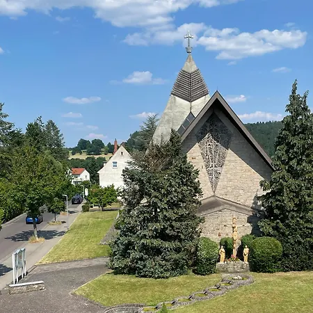 Naturnahe In Der Burgenstadt Lejlighed Schlitz