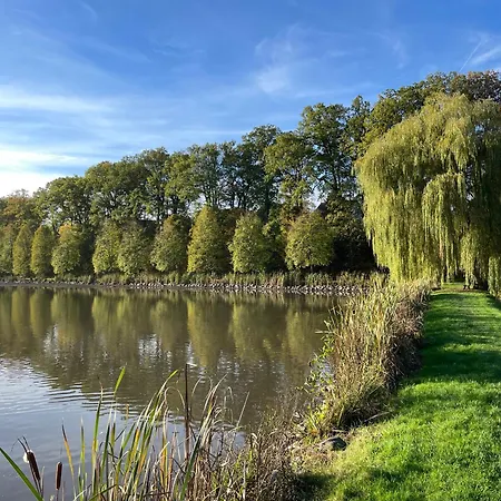 Naturnahe In Der Burgenstadt Apartment Schlitz