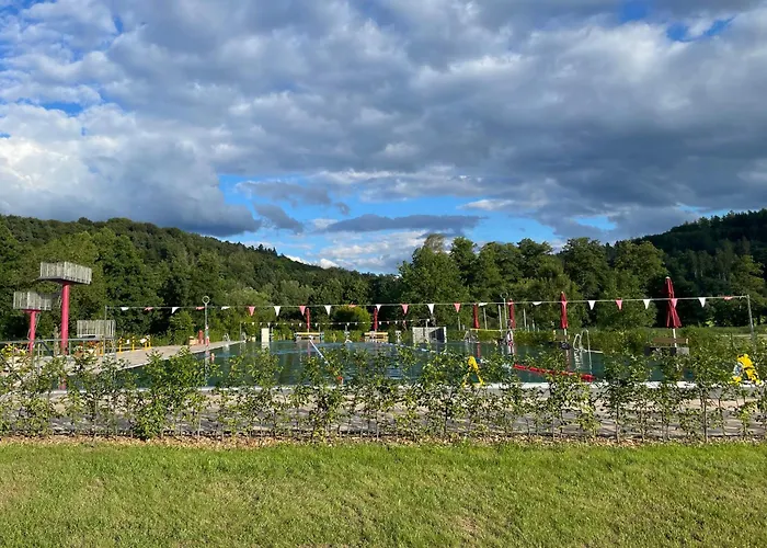 Naturnahe In Der Burgenstadt Apartament